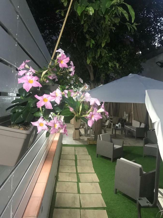 Virgilio'S Garden Bed & Breakfast Castellammare di Stabia Eksteriør bilde